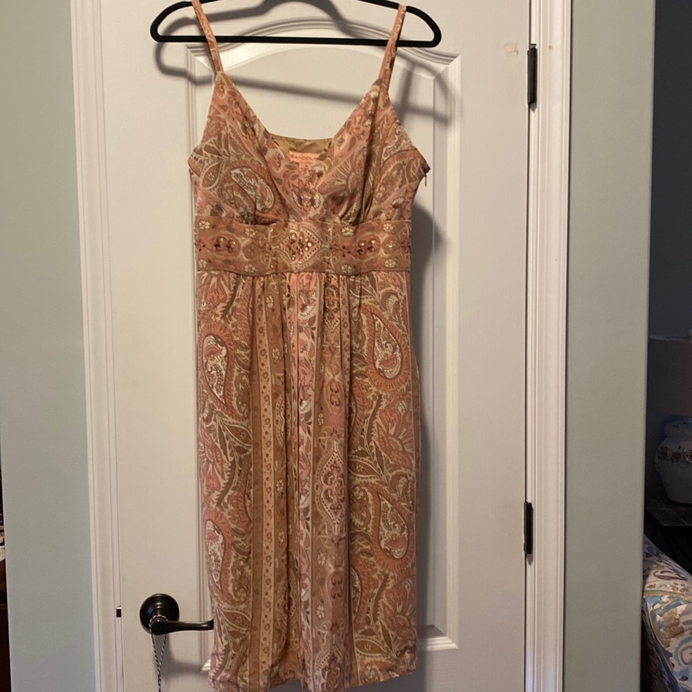Bandolino spaghetti strap chiffon overlay dress. Size 14 - Picture 2 of 8